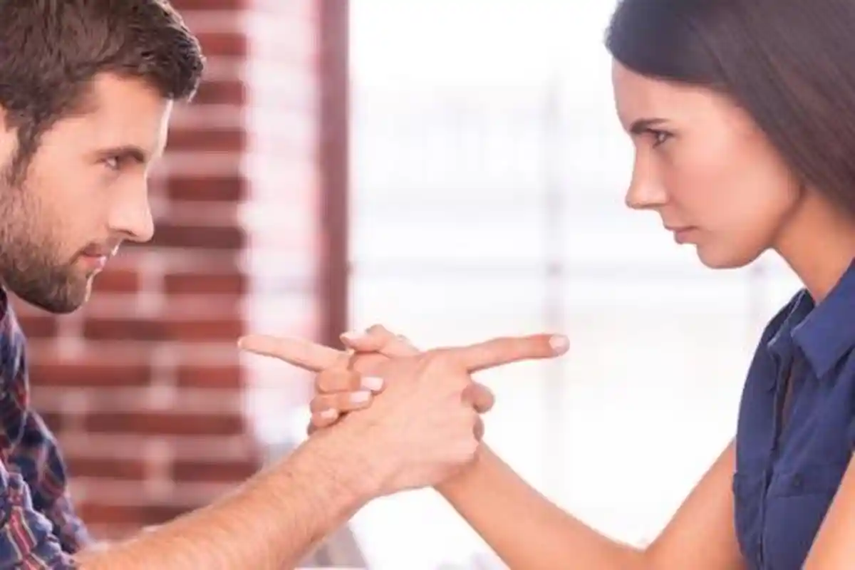 Pacaran dengan Narsistik? Kenali Ini 9 Tanda Kamu Sedang Terjebak dalam Hubungan Toxic!