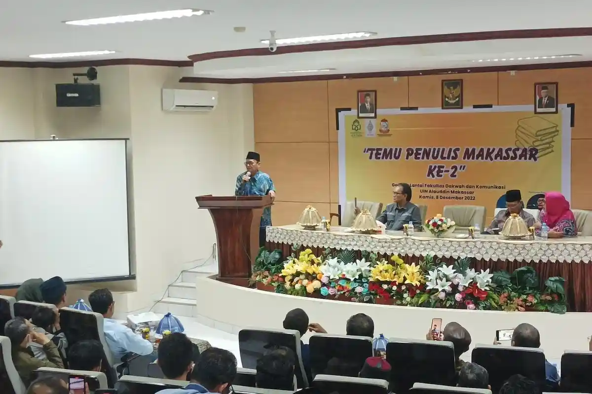 Sastrawan Senior Zawawi Imron Sebut Filosofi Bugis Sangat Mendalam dan Jadi Inspirasi