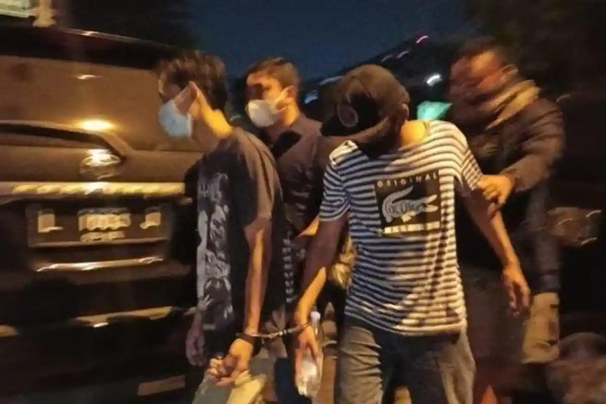 Geger Anggota TNI Dikeroyok 10 Orang di Sidoarjo, Ternyata Bermula saat Cari Hotel Diteriaki Maling