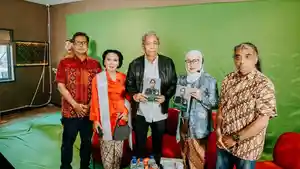 GELAR-PAHLAWAN-NASIONAL.jpg