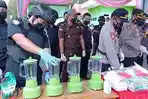 Polres-Mesuji-musnahkan-sabu-seberat-4-kg.jpg
