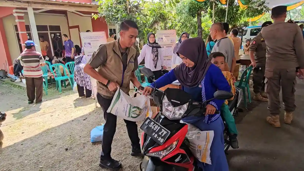 Bulog Madiun Genjot Distribusi 5.800 Ton Beras Bantuan Pangan