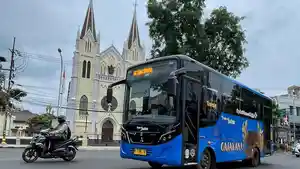 Bus-Trans-Jatim-melintas-di-kawasan-Kayutangan-Heritage-Jalan-Basuki-Rahmat-Kota-Malang.jpg