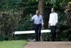Jokowi Sambut Obama di Istana Bogor