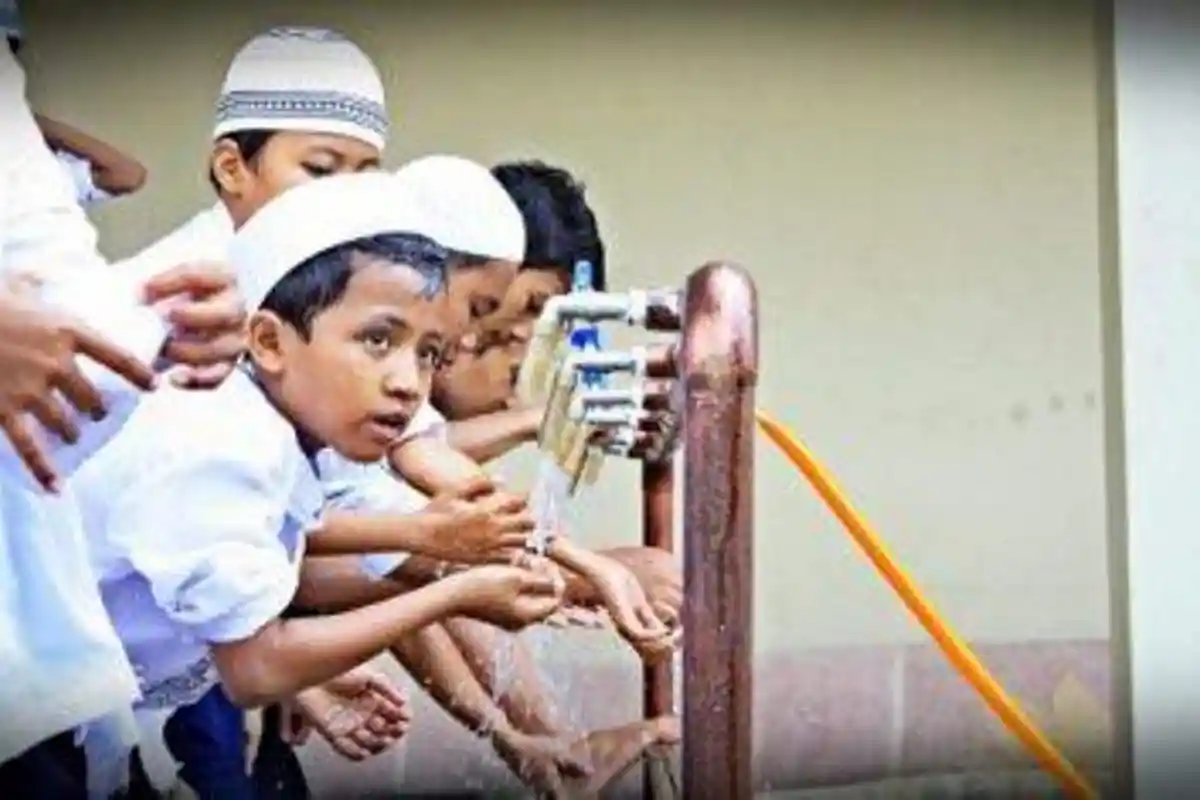 Masih Suasana Pandemi Covid-19, Ustadz Khalid Basalamah Berikan Tips Aman dari Corona