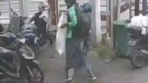 MALING-PAKET-DI-Masjid-PANCORAN-jakarta-selatan.jpg