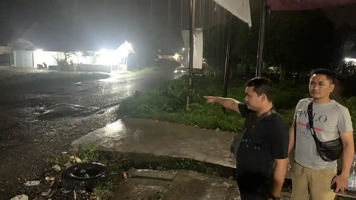 Polisi Kantongi Identitas Preman yang Pungli Sopir Truk Sambil Bawa Parang di Langkat