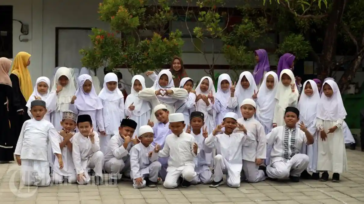 SD Negeri Panaikang 2 Mengukir Karakter Religius Melalui Peringatan Maulid Nabi Muhammad SAW - SDN-Panaikang_II7.jpg