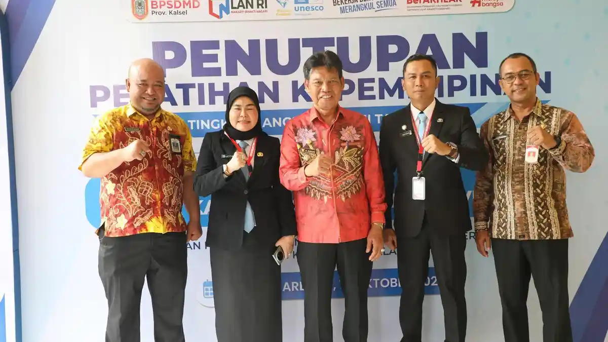 Wabup HSS Hadiri Penutupan PKN Tingkat II Angkatan XVIII, Nafarin Raih ...