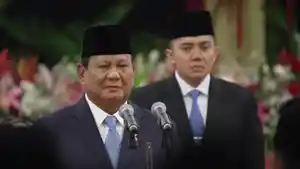 Mantan-ajudan-Prabowo-Mayor-Teddy-menjadi-Sekretaris-Kabinet-Seskab-Merah-Putih.jpg