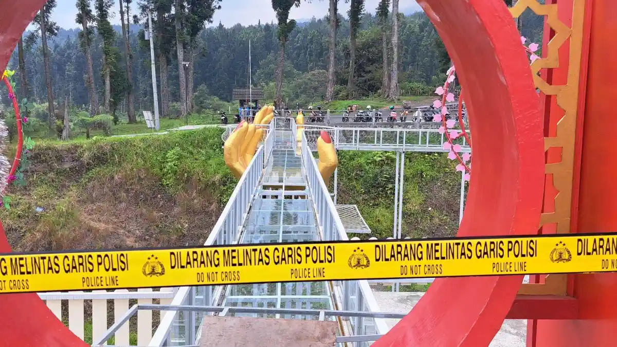 Polisi Periksa 9 Saksi Kecelakaan Maut Jembatan Kaca The Geong Hutan Pinus Limpakuwus Banyumas