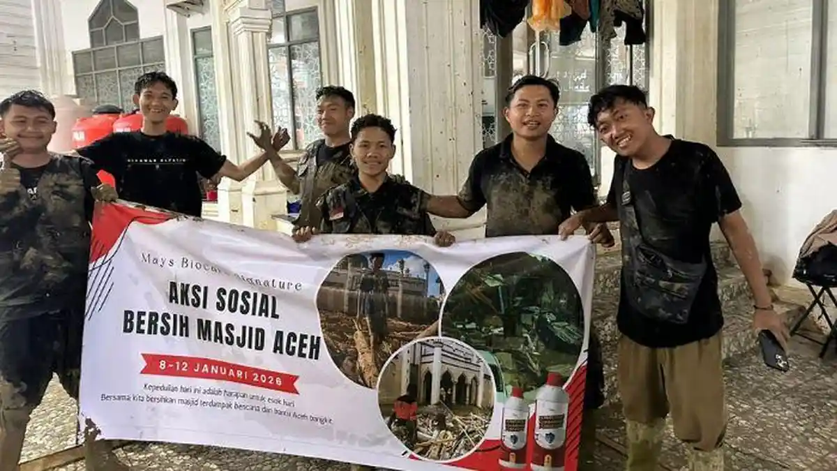 Mays Biocare Signature Dukung Aksi Bersih Masjid Pascabencana di Aceh Tamiang