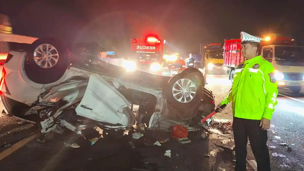 BREAKING NEWS: Kecelakaan Maut di Tol Pemalang-Batang, Satu Orang Tewas