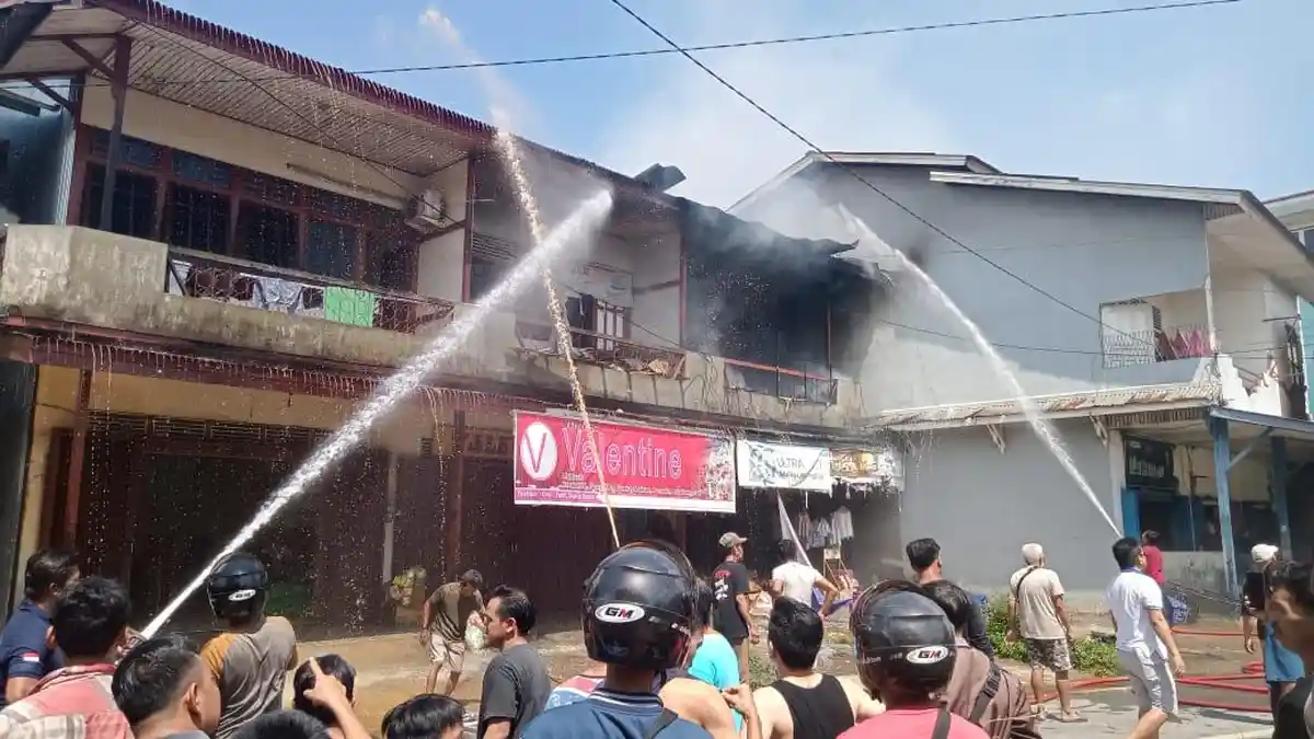 Kebakaran Ruko di Jalan Mawar Sekadau, Berikut Kronologinya Menurut Polisi