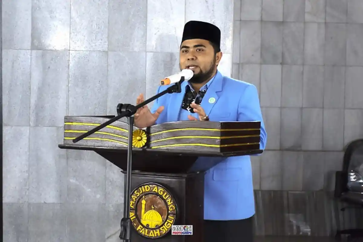 Khutbah Jumat - Ketua DPW BKPRMI Aceh: Wujudkan Masyarakat Aceh yang Bermartabat