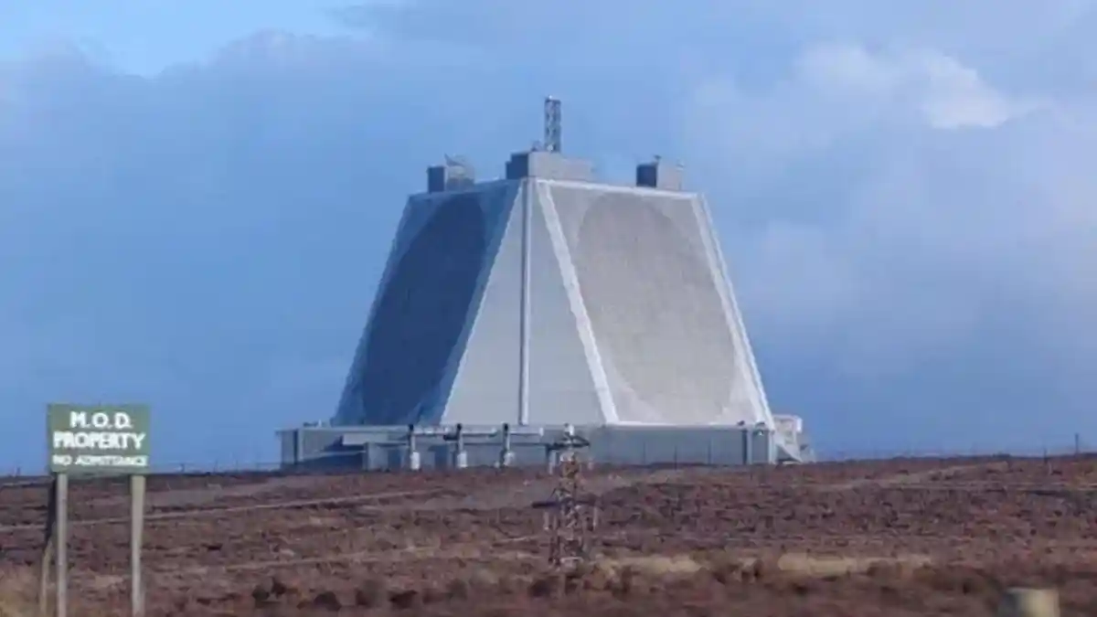 Drone Shahed Iran Hantam Radar AN/FPS-132 Milik AS di Pangkalan Qatar, Ini Fungsinya