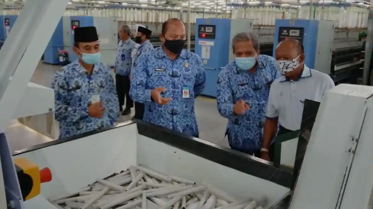 Disdagnakerkop UKM Karanganyar Terima Aduan dari Puluhan Pekerja di Empat Soal Pesangon