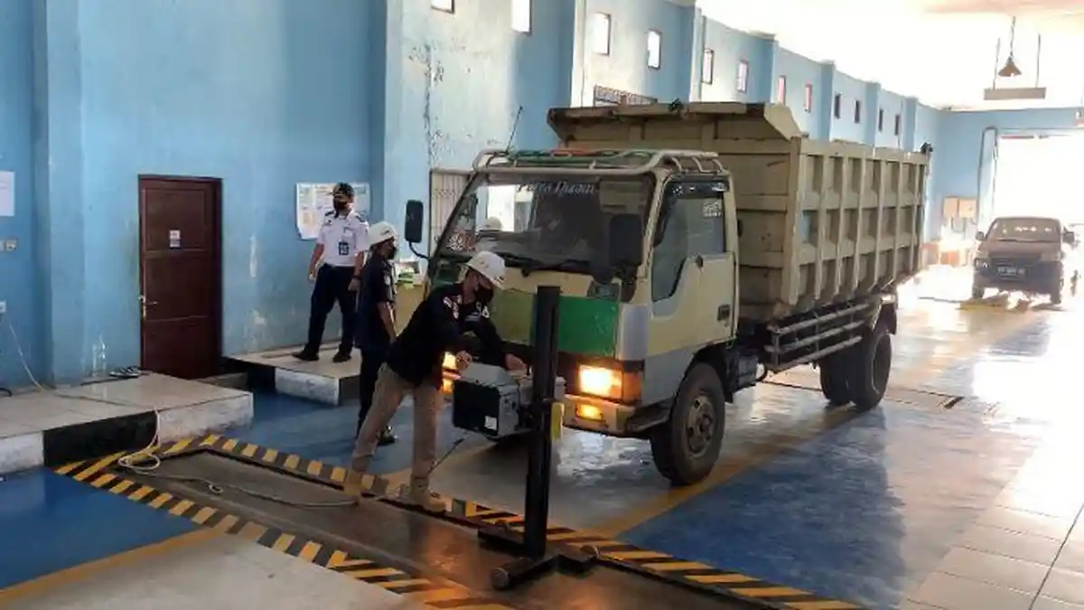 Bepergian Jauh Rayakan Nataru, Kadishub Palangkaraya Ingatkan Pentingnya Ramp Check Kendaraan