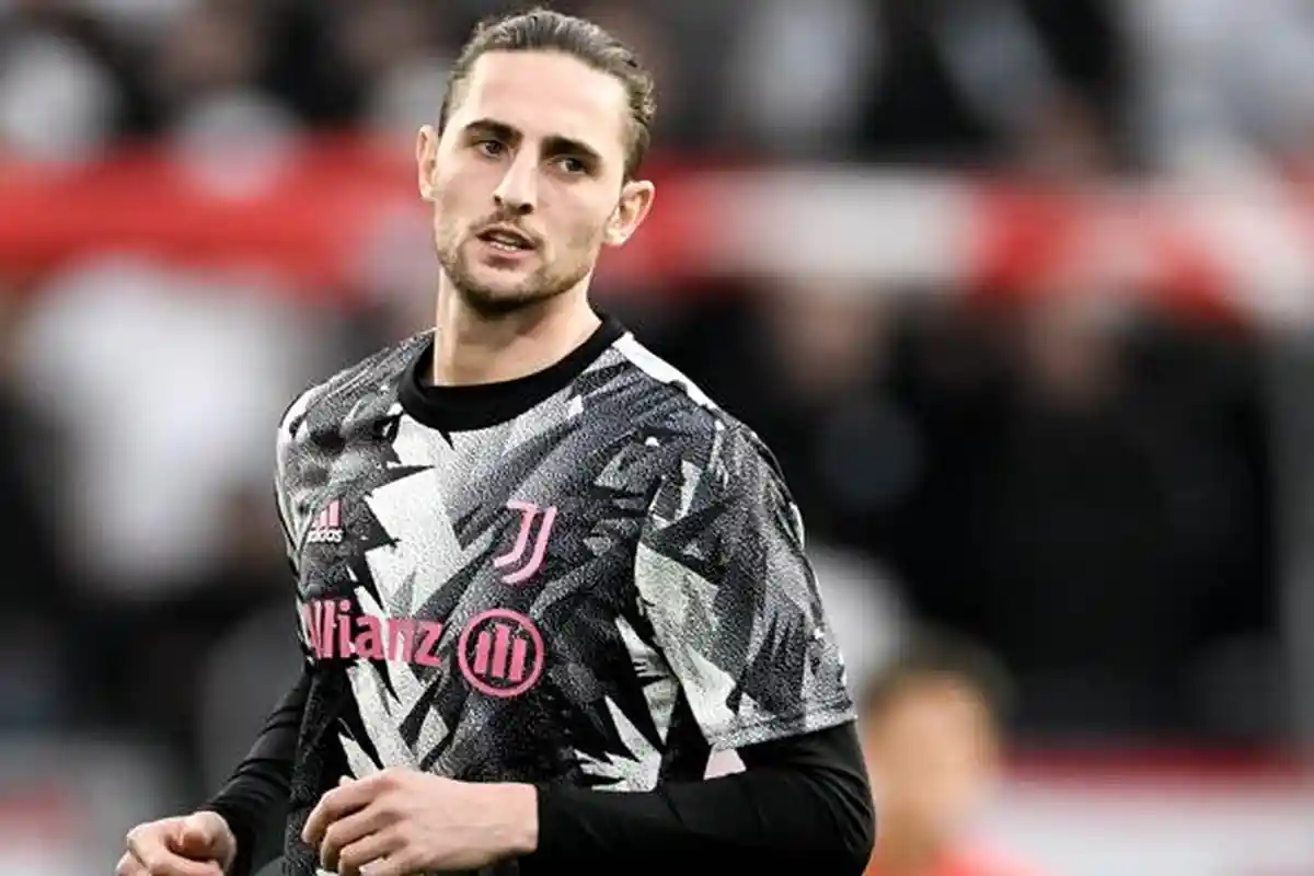 Derby d'Italia Memanas, Inter Milan Disebut Bakal Bajak Gelandang Juventus untuk Gantikan Barella