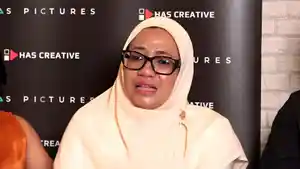 PERMINTAAN-IBUNDA-Ibunda-aktris-Ratu-Sofya-Intan-Masthura.jpg