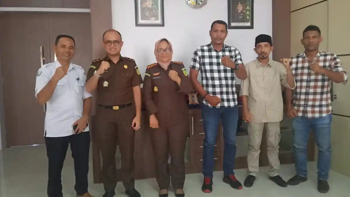 Dukung Usut Tuntas Kasus Dugaan Korupsi, Forum Pemuda Samudera Silaturahmi ke Kejari Aceh Utara