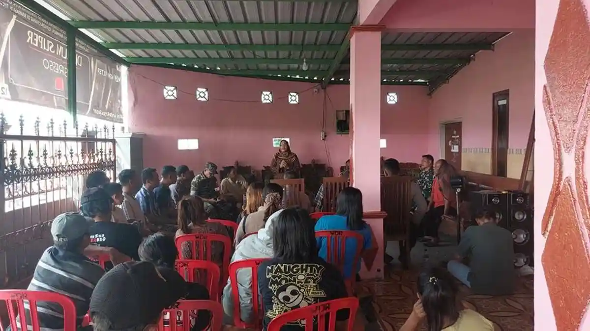 Asap Pembakaran Sampah di TPS Jetis Karanganyar Diprotes Warga: Ada yang Alami Sesak Nafas