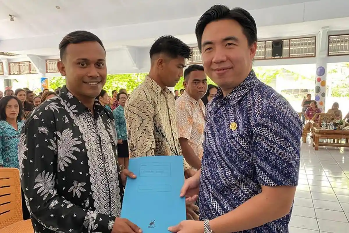 Bupati Michael Thungari Dorong LKK Jadi Penggerak Pembangunan di Tingkat Kelurahan