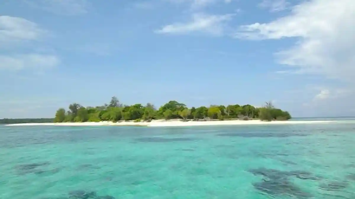 Wisata Laut Kota Tual Beda Tipis Dibandingkan Raja Ampat