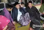 Gus-Iqdam-menemui-para-tamunya-di-Markas-Majelis-Talim-Sabilu-Taubah.jpg