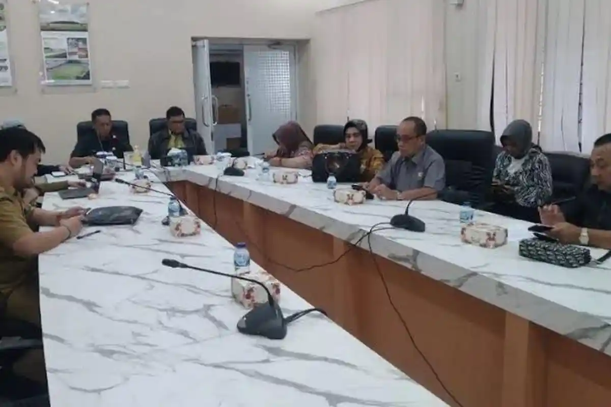 DPRD Jambi Nilai Perusahaan Jasa Konstruksi di Jambi Belum Berpihak pada Tenaga Kerja Lokal