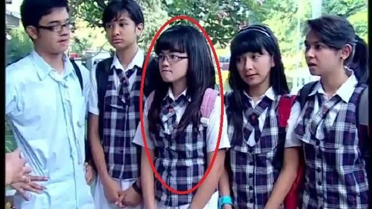 Ingat dengan Pemeran Helen di Sinetron Kepompong? Penampilan Sekarang Beda Jauh, Sudah Punya Anak!