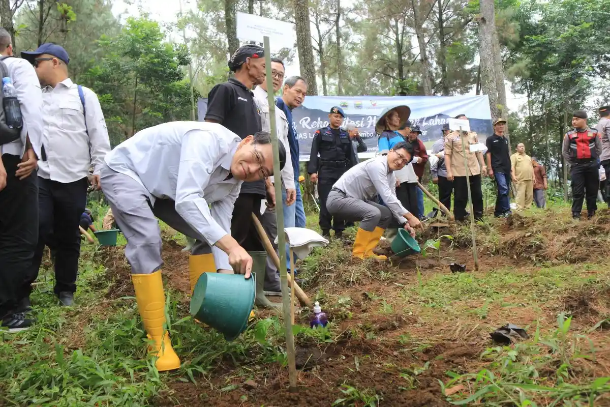 PT BPI Batang dan DLHK Jateng Canangkan Gerakan Kolaborasi Desa Peduli Das Lestari