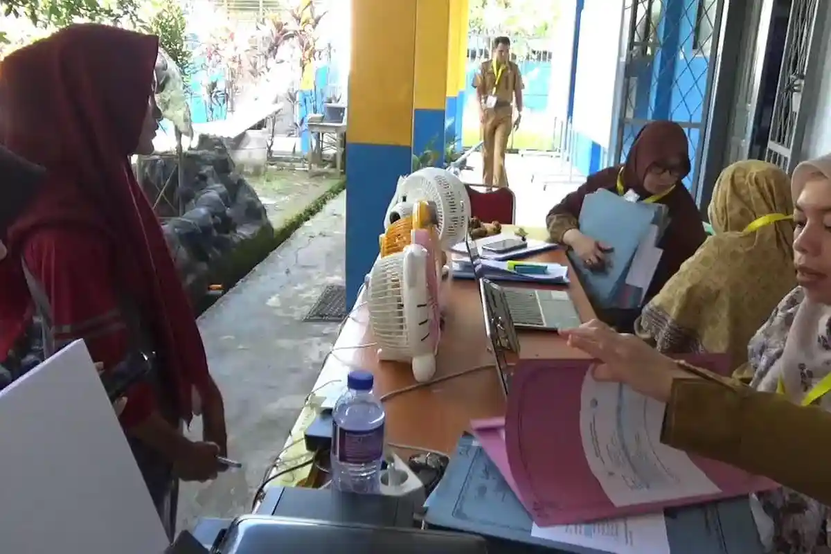 PPDB Maros Sulsel Dibuka, Jalur Zonasi Dapat Kuota 50 Persen