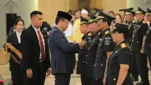 Haris-Sukamto-resmi-menjabat-sebagai-Kepala-Kantor-Wilayah-Kementerian-Hukum-Jawa-Timur.jpg
