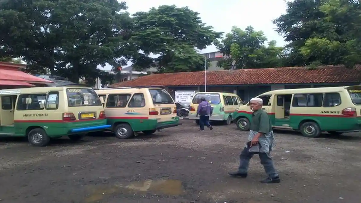 Awak Angkot Antapani Mogok, Tolak Awak Angkot 08