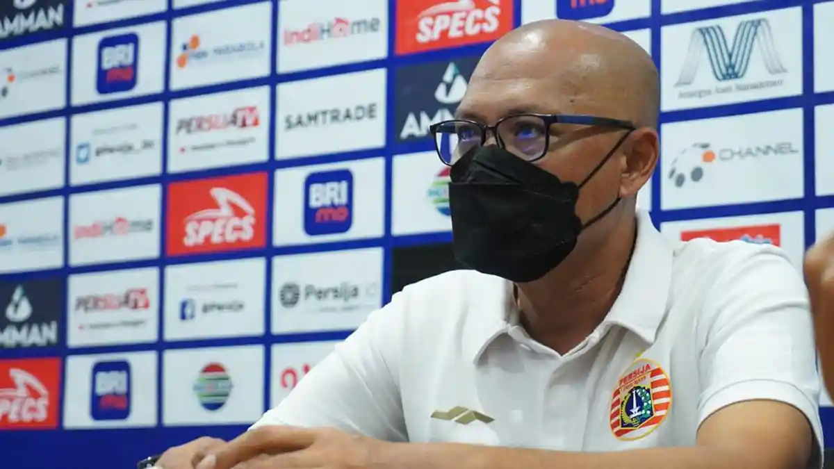 Pesan Sudirman Untuk The Jakmania dan Bobotoh, Jaga Nama Besar Klub Masing-Masing