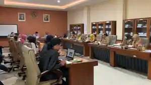 FMSS-DIY-di-ruang-Komisi-C-DPRD-DIY-Senin-2182023.jpg