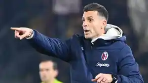 Pelatih-Bologna-Thiago-Motta-270124.jpg