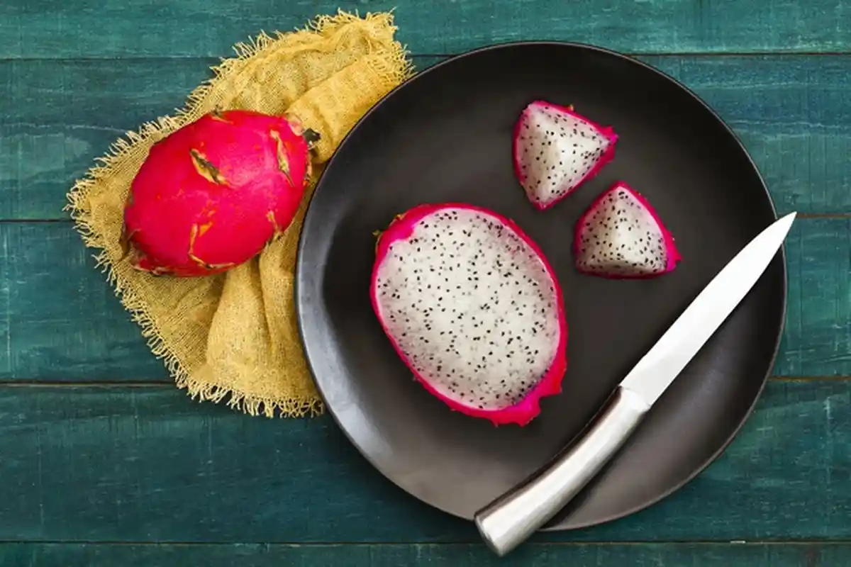 4 Buah yang Ternyata Punya Segudang Manfaat untuk Kesehatan Jantung, Mudah Dicari & Murah!