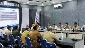 Rakor-Forum-Lalu-Lintas-Kabupaten-Bangkalan-digelar-di-polres-setempat-pada-Selasa-2112025.jpg