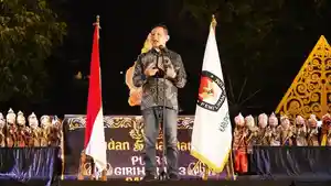 Ketua-KPU-Sumedang-Ogi-Ahmad-Fauzi-saat-sosialisasi-Pilkada.jpg