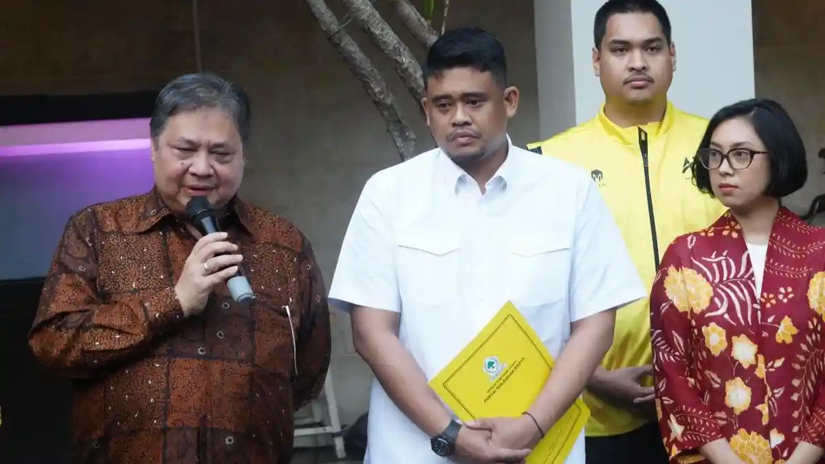 Pasang Badan, Airlangga Yakinkan Jokowi Tak Cawe-cawe Pilkada