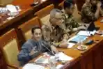 raker-bersama-mendikbud-nadiem-makarim-dan-komisi-x-dpr_20191106_224146.jpg