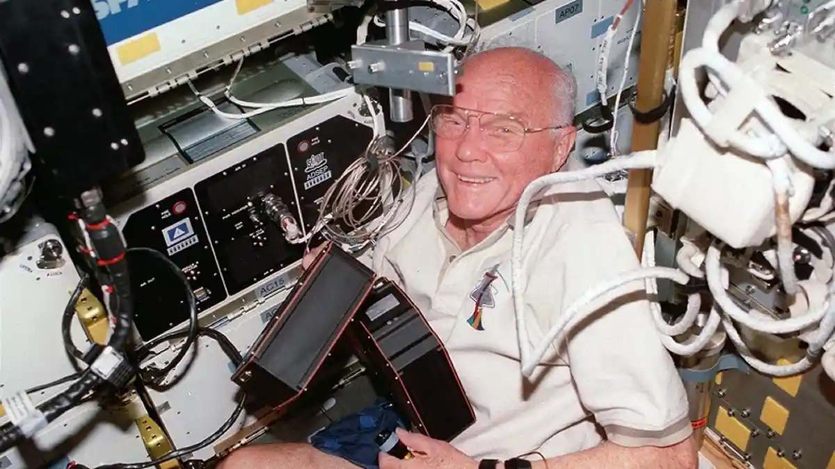 John Glenn Astronot AS Pertama yang Mengorbit di Bumi Meninggal Dunia