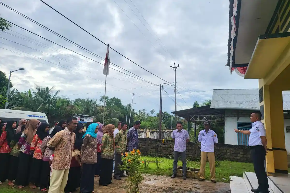 Pj Bupati Morotai Menyapa Pemerintah Desa,  Ini yang Disampaikan