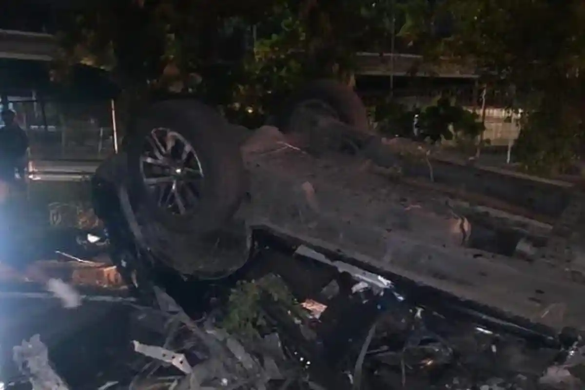 Ada Tangan Melambai-melambai dari dalam Fortuner Usai Kecelakaan di Exit Tol Plumpang, 3 Orang Tewas