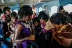 Kapal Imigran Srilanka Kehabisan BBM di Pantai Lhoknga Aceh