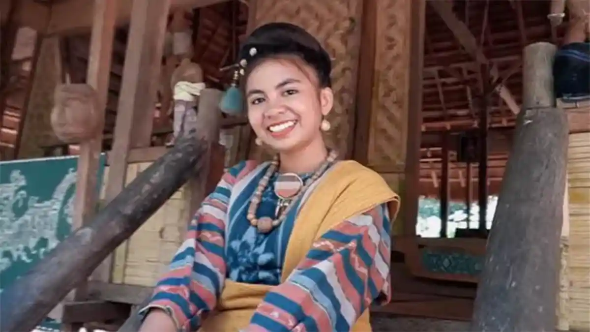 Lagu Daerah  NTT dari Maumere Sikka Bejudul Sere-sere