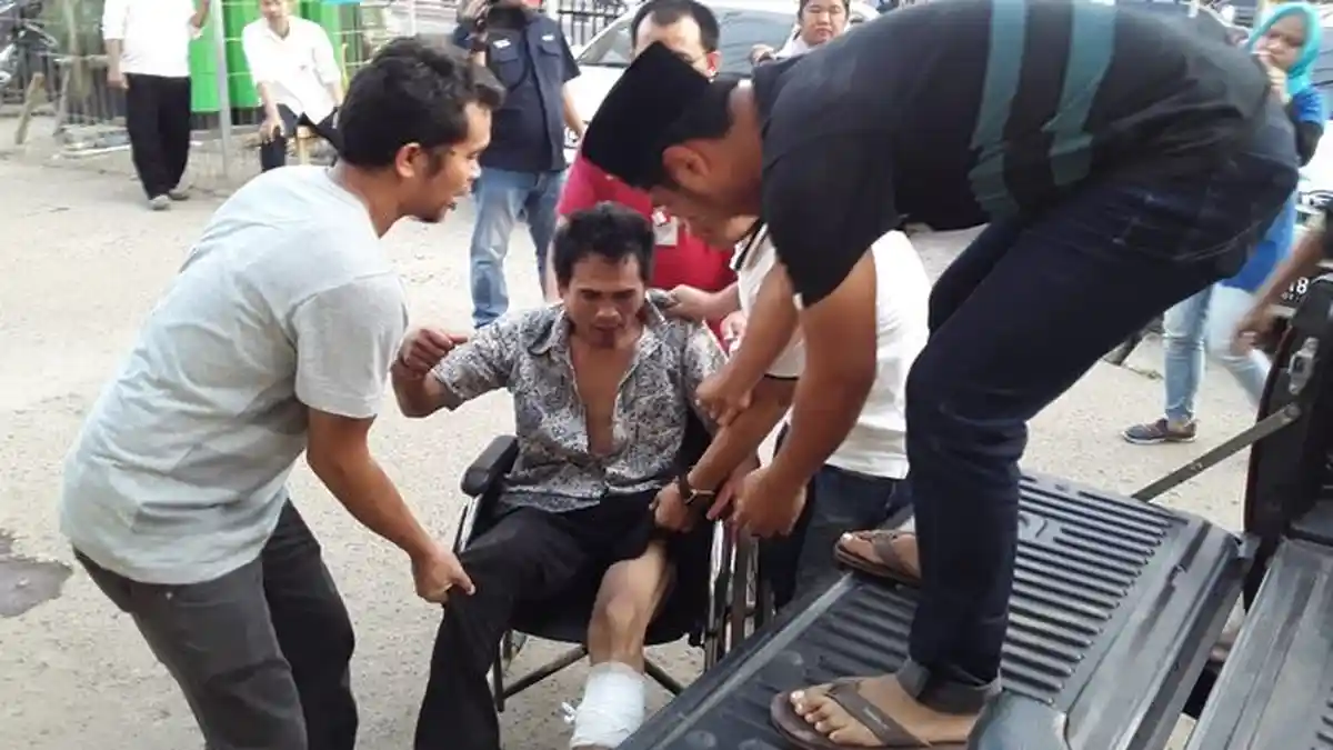 Akbar alias Atuk Otak Perampokan dan Pembunuhan Terhadap Sopian, Sopir Taksol Dihadiai Timah Panas
