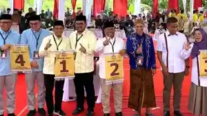 Ini_Daftar_Tim_Kampanye_Keempat_dan_Nama_Koalisi_Paslon_Pilkada_Kampar.jpg